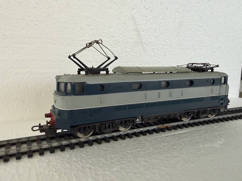 Lima Modellini di ferrovie: FS Italien Elektrolok H0 – Usato da Muri AG venduto da cag733